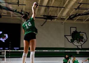 Kinsley Young: Southlake Carroll’s 6’3” Middle Blocker Bound for TCU